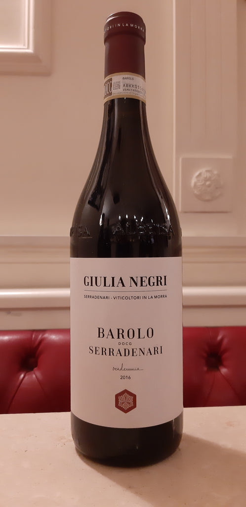 Barolo " Serradenari " 2016 | Giulia Negri